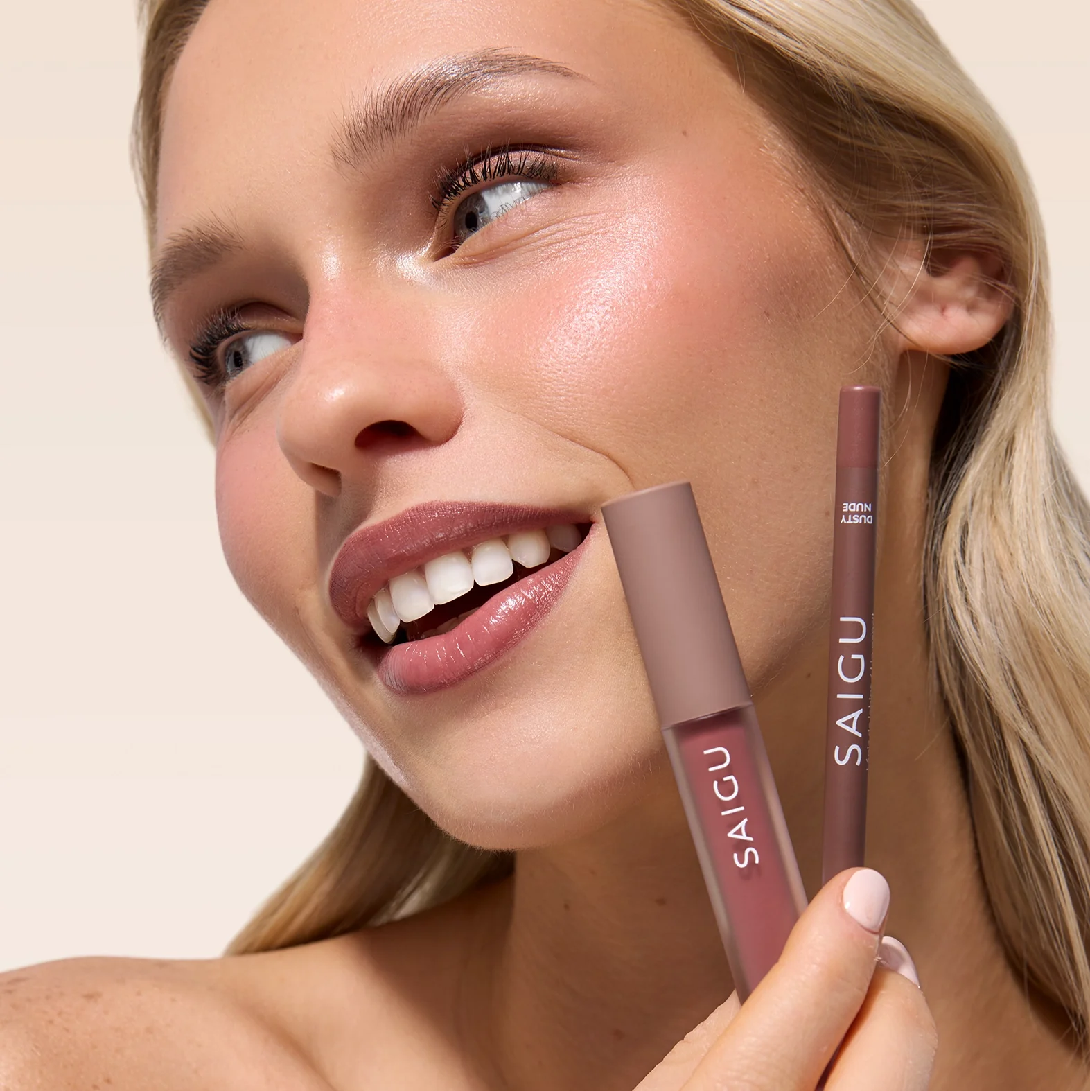 Lápiz de labios Perfilado Sedoso - Image 12